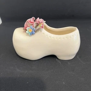 Shoe Clog Porcelain With Raised Flowers 13 cm Long Unbranded - Picture 1 of 7
