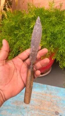 Ancient Old Iron Blade Carving Wooden Handle Beautiful Rare Dagger Knife Kinve - Image 1 of 4