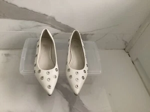hugo boss white flats size 37.5 - Picture 1 of 8