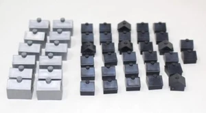 2010 Monopoly NHL Collectors Edition Replacement Parts | 12 Hotels & 32 Houses - Imagen 1 de 4