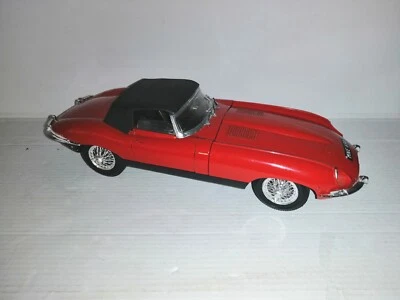 JAGUAR XK.E POLISTIL SCALA 1/16 NO BOX 2°SCELTA - Immagine 1 di 4