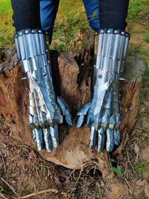 Il Signore degli Anelli Armatura a Mano in Metallo del Re Stregone, Guanti Co... - Immagine 1 di 4