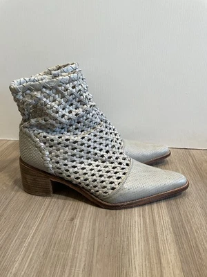 Botín de cuero tejido gris Free People para mujer talla 39 "In the Loop" Foto 1 de 4
