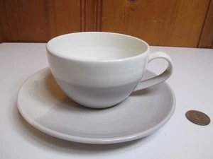 Royal Doulton Coffee Studio grau & weiß 8 Unzen Steinzeug Tasse & Untertasse Set London - Bild 1 von 6