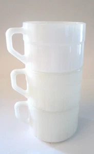 Vintage Federal Glass White Milk Glass Stacking Mugs Set of 3 - Picture 1 of 15