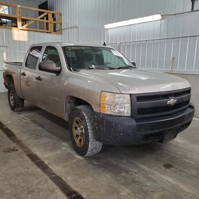 Passenger Right Headlight Fits 07-14 SILVERADO 2500 PICKUP 1078492 - Image 1 of 4