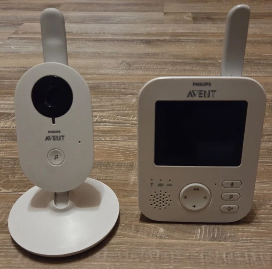 Philips AVENT Digitales Video-Babyphone - Weiß (SCD833) - Bild 1 von 4