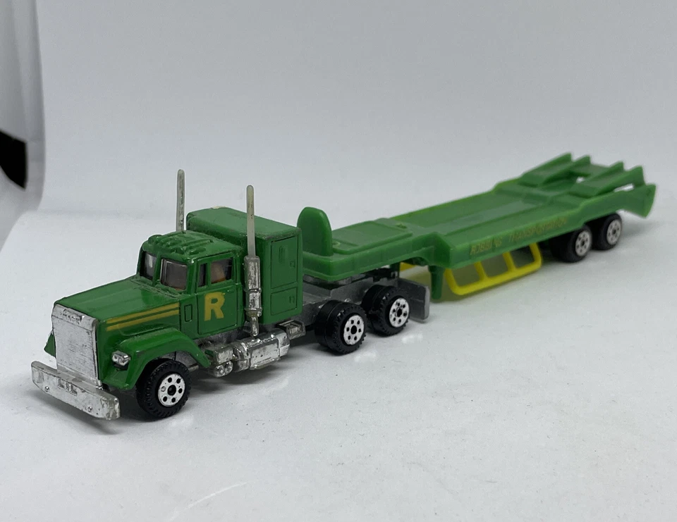 Road Champs Vintage 1982 Mack Super Liner  w/ Trailer Robbins Transportation - Image 1 of 4