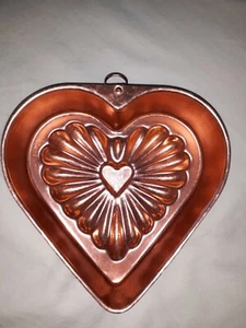 Vintage Copper Jello Mold Hanger Heart Shape 6.5' x 6.5" - Picture 1 of 3