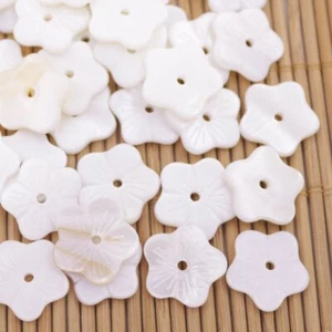 50PCS 14mm Natural White Mother of Pearl Loose Beads Plum Blossom Flower Shell  - Picture 1 of 8