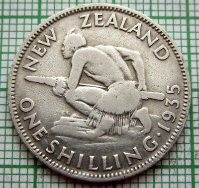 NEW ZEALAND GEORGE V 1935 ONE SHILLING, 0.500 SILVER SCARCER DATE - Image 1 of 4