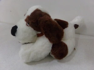 White & Brown Gaines Burgers Dog Food Advertising Plush Puppy Dog By Trudy 1986 - Picture 1 of 3