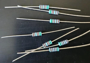 7 Stück 5,11k Ohm 1/4W 1% Metallfilm Präzisions-Axialwiderstände ~ NEU ~ - Bild 1 von 1