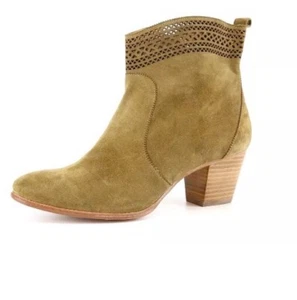 Aerin Z33128* Women's Brown Suede Ankle Boot Size 8M - Picture 1 of 9