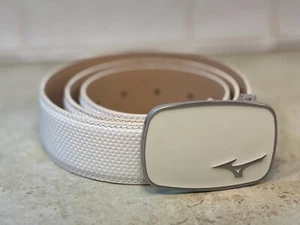 Cinturón de golf Mizuno digital texturizado de cuero blanco pulido liso hebilla Mizuno 34" - Imagen 1 de 19