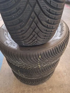 4x Winterreifen 235/55/17 99H Kleber Krisalp HP3 DOT 42/24 - Bild 1 von 8