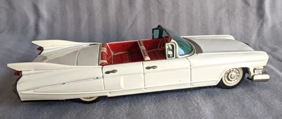 VTG EXC 1960s CADILLAC CONVERTIBLE WHITE JAPAN FRICTION BANDAI TIN METAL LITHO - Image 1 of 4