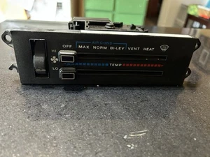 84-96 Jeep Cherokee XJ Climate Control Module - Picture 1 of 2