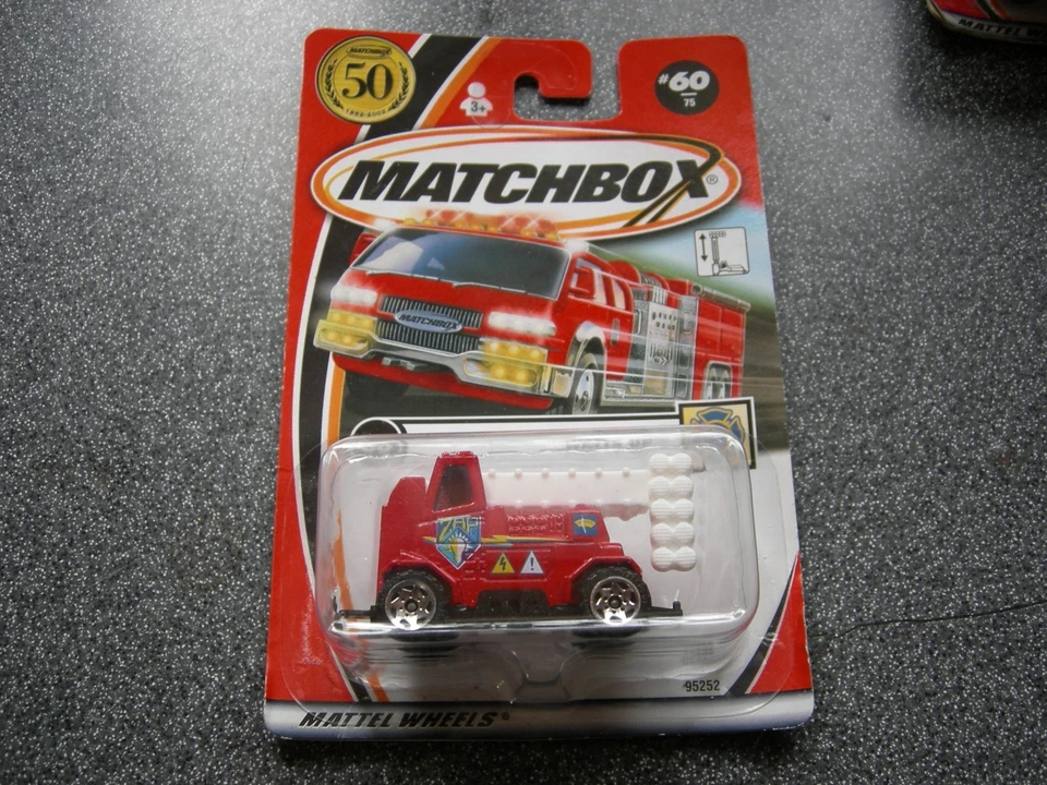 MATCHBOX * 50th * # 60 - Watt Up - 2001 * NUOVO IN CONFEZIONE ORIGINALE - Immagine 1 di 1