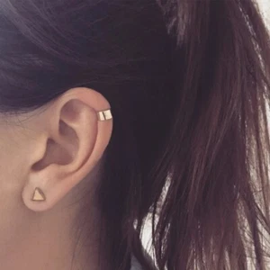 Gold Ear Cuff 9ct, Solid Gold Gold, Helix Cartilage Earcuff, Minimal Jewellery - Picture 1 of 7