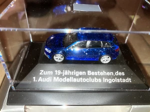 Audi RS3, Sondermodell zum 19-jährigen Bestehen des 1. Audi Modellautoclubs - Bild 1 von 4