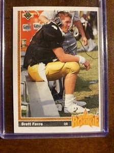1991 Upper Deck Brett Favre Atlanta Falcons #13 NFL Football Card - Rookie Card - Picture 1 of 2