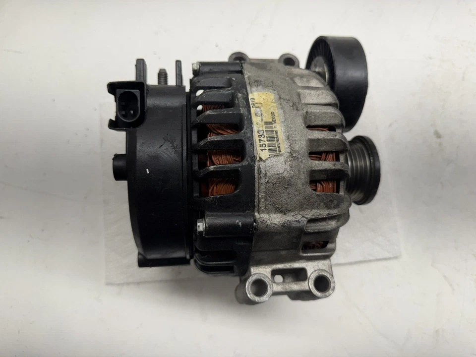 BMW ALTERNATOR FOR 2006 2007 BMW 525XI 530XI 330XI 330I 15733 - Image 1 of 4