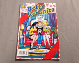 1996 Series Archie # 13 Betty et Veronica French Softcover Comic Book - Bild 1 von 1