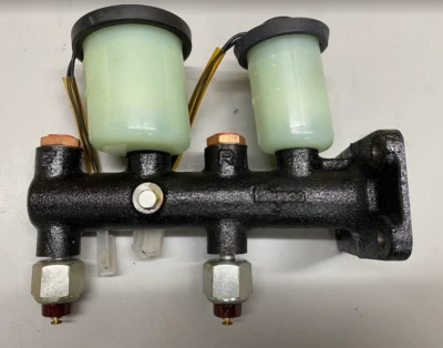 Miyaco Brake Master Cylinder - 25-01524 / 47201-20170 - Fits Toyota Corona 1974 - Image 1 of 4