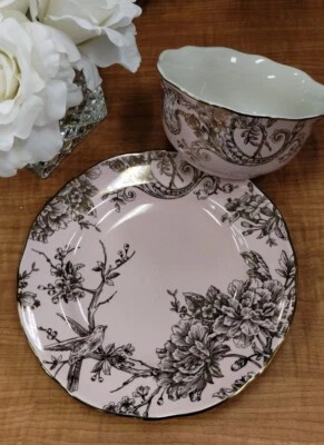 222 Quinto s/ 4 PLATOS DE CENA ADELAIDA ORO ROSA Toile Bird Paisley Porcelana NUEVO Foto 1 de 4