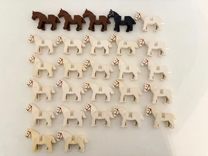 Lego Pferde Konvolut Sammlung weiss braun 27 Stück - Bild 1 von 3