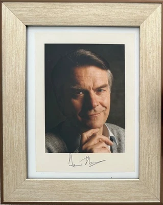 David Owen - Former Minister, Framed 25cm x 20cm 100% Hand Signed Photo & COA - Image 1 of 4