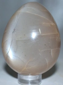 Auffälliges Pfirsich Mondstein Ei 1,93"/94 Gramm - Bild 1 von 4