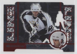 1997-98 Donruss Line 2 Line Die-Cut /250 Mike Modano #14 HOF