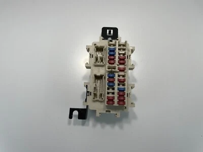 2002-2006 NISSAN ALTIMA JUNCTION CABIN FUSE BOX RELAY OEM - Image 1 of 4