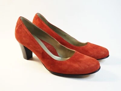 Taryn Rose Red Suede Leather Block Heel Pumps, Size 7 (US) 37 (EUR) - Image 1 of 4