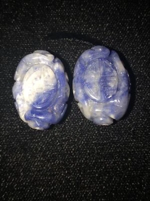 Two Denim Sodalite Chinese Carved Lucky Shou Beads Foto 1 de 4