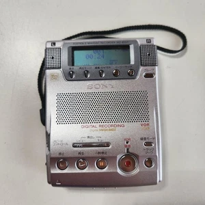 Sony MD Walkman MZ B100 Portable MD Recorder Built in Speaker Speed Controller - Picture 1 of 10