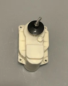 W11117906, W11202789 Whirlpool Refrigerator Auger Ice Dispenser Motor - Picture 1 of 2
