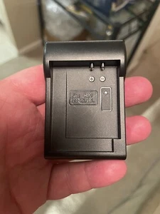 Black Excellent Video Digital Camera Travel Charger Fits CAN 4.2V NB-12L-13L - Picture 1 of 2