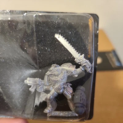 Imperial Space Wolves Captain w/backpack cloak warhammer 40K metal #830 - Image 1 of 3