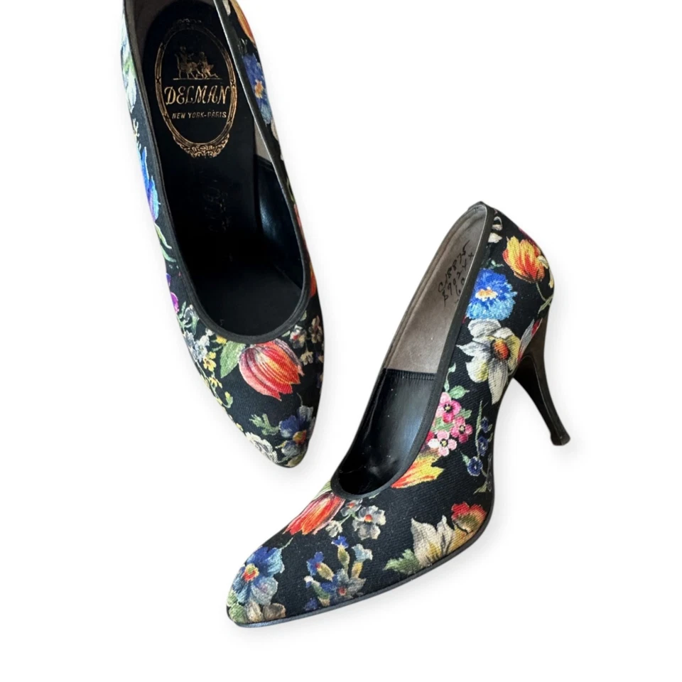 Tacones florales vintage Delman - zapatos de salón negros multicolores - talla 6C Foto 1 de 4