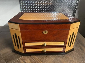 Vintage Reed And Barton Handcrafted Eureka Jewelry Chest - Picture 1 of 15