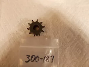 DEINES MARTY J MOWER 300-127 HYDRO DRIVE SPROCKET MARTIN 40B10 #2 - Picture 1 of 4