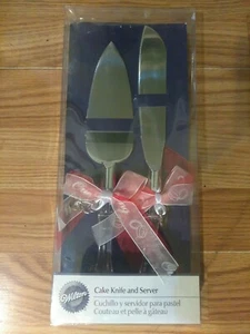 Wilton Cake Knife and Server Clear Handles Ribbons - New in box For Wedding - Picture 1 of 9