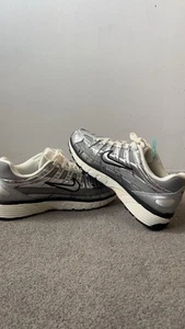 Nike P 6000 Metallic Silver - Uk 10 - Picture 1 of 5