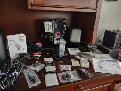 Sanyo Xacti VPC-HD2 720p/7.1MP Camera w/Base Station Charger Remote Case Manual  - Image 1 of 4