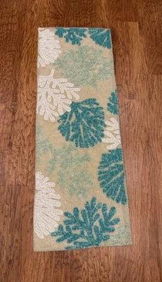 Красивая вышитая бисером коралловая дорожка для стола, идеальное состояние товара. Turq, новый и белый - Изображение 1 из 4