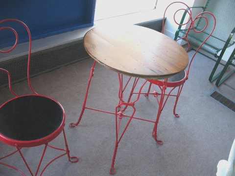 CABARET  SODA FOUNTAIN  TABLE & CHAIRS  ANTIQUE  ORIGINALS  REFURBISHED BY HAND Cover