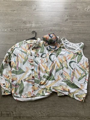 Traje Marca Rook Birds Of Paradise Usado Sombrero Camisa y Tanque Foto 1 de 4